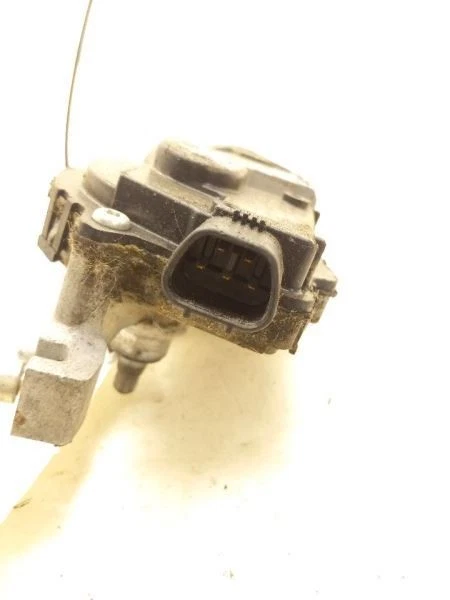 MOTOR LIMPIAPARABRISAS TOYOTA YARIS L 1,5 L 12-18  Foto 2 de 4