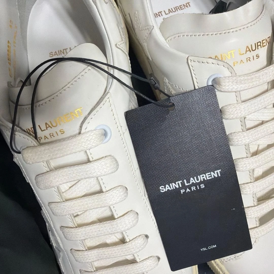 Saint Laurent — Men 9.0US 42 Saint Laurent Star Patch Sneaker