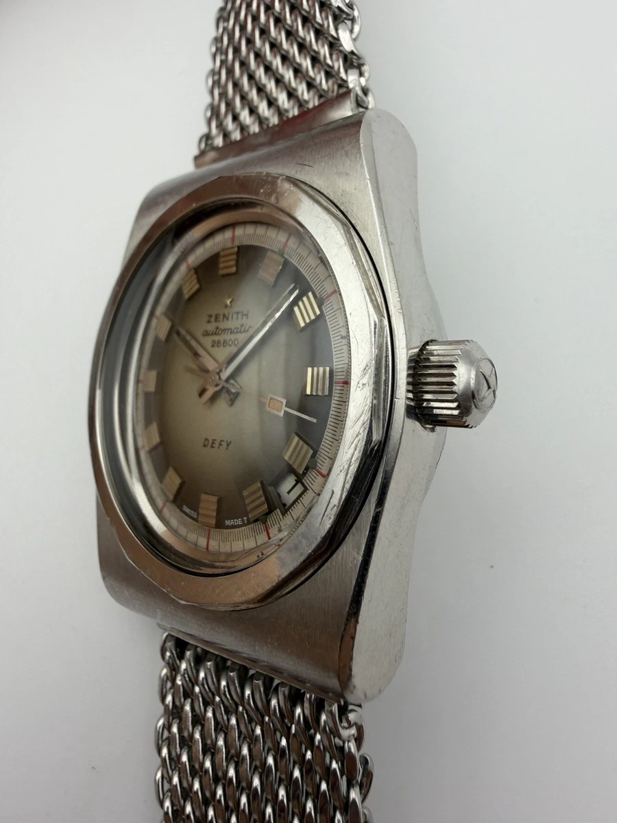 Zenith Defy A7682 Sunburst Dial 28800Ah Stainless Steel 2562PC Automatic 38mm