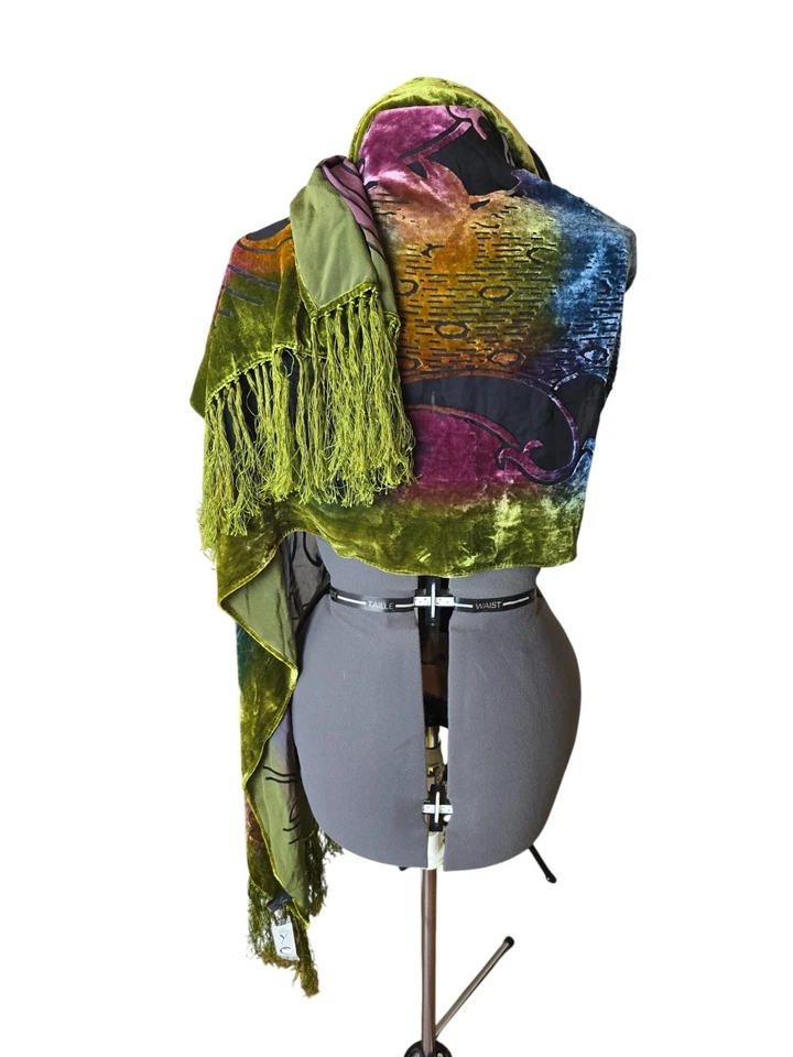 NEW Luxurious Statement Evening Shawl Wrap Velvet Burnout Silk Viscose Art Deco - Image 3 of 4