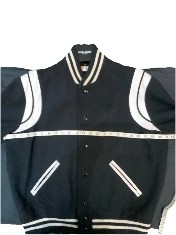 Chaqueta de peluche Saint Laurent Paris talla 50 lana negra con cuero blanco Foto 3 de 4