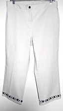 JM COLLECTION Zip Capri size 8 High Rise BEADED HEM Stretch Waist Slimming Beige