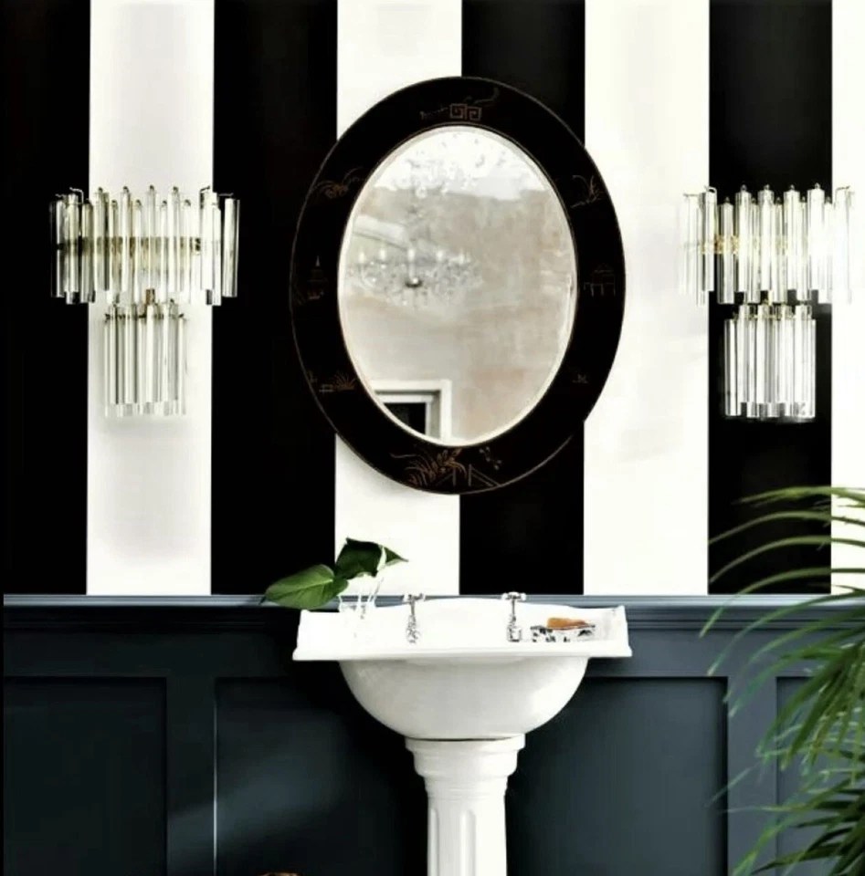 Cinco nuevos rollos de papel pintado blanco y negro monocromo Paloma Home. Foto 2 de 2