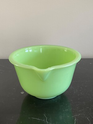 Vintage Glow Jadeite Glass Mixing Bowl with Poring Spout