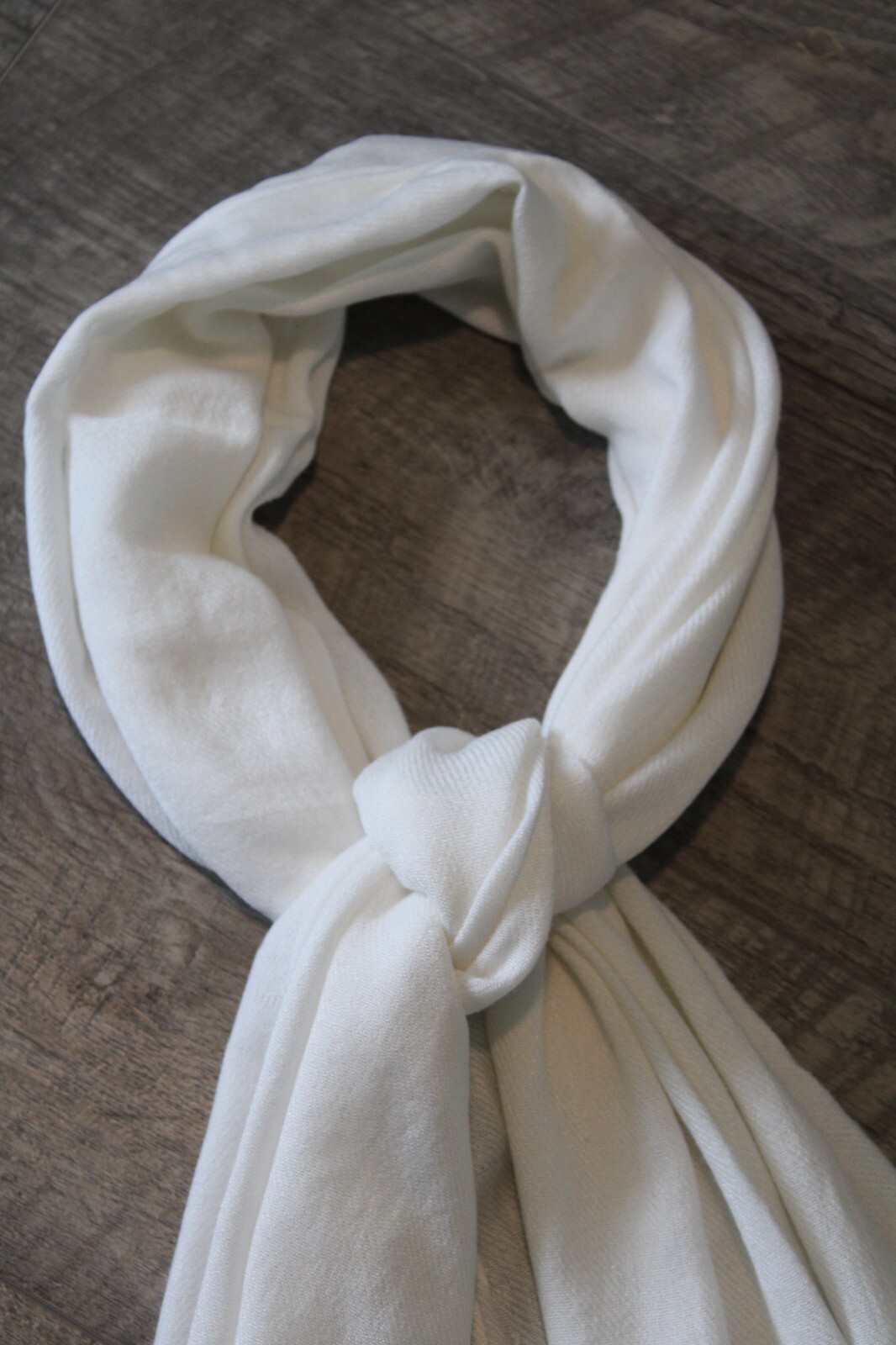 Lightweight Rectangle Accent Scarf Off-White Ivor… - image 9