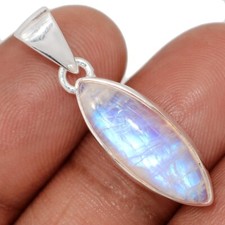 Natural Rainbow Moonstone - India 925 Sterling Silver Pendant Jewelry CP69269