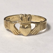 Vintage 14k Yellow Gold Irish Celtic Claddagh Ring Size 5.5 Dazzler's Estate