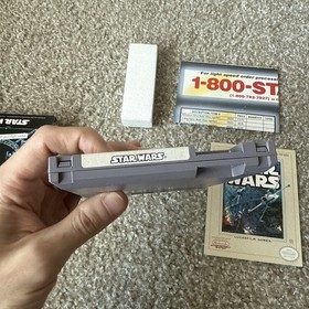 oval seal Star Wars complete in box nintendo nes 