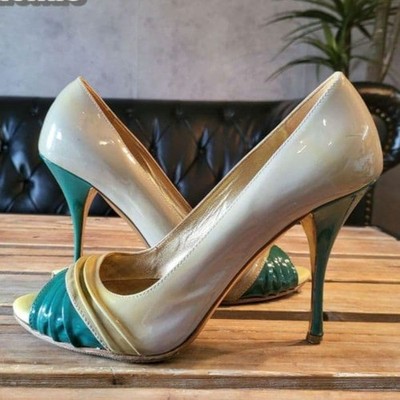 Seltene Miu Miu Grün Gold Lackleder Heels Größe 36 US 6