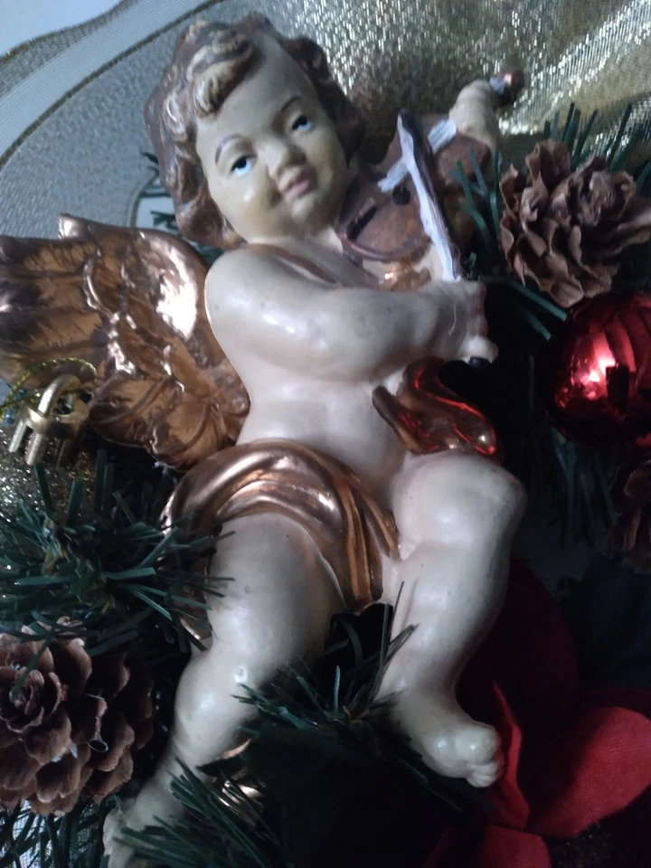 Corona de pino artificial vintage de ángeles, piñas, adornos, hecha a mano, 19" Foto 2 de 4