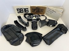 NIKON FE2 SLR CAMERA BODY w/Nikkor 35 105mm Lens, Nikon SB-16 Flash, w/HARDCASE
