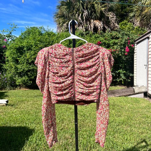 Bardot Revolve Rüschen Ditsy Blumen Puff Schulter Crop Top Bluse Gr. S - Bild 4 von 8