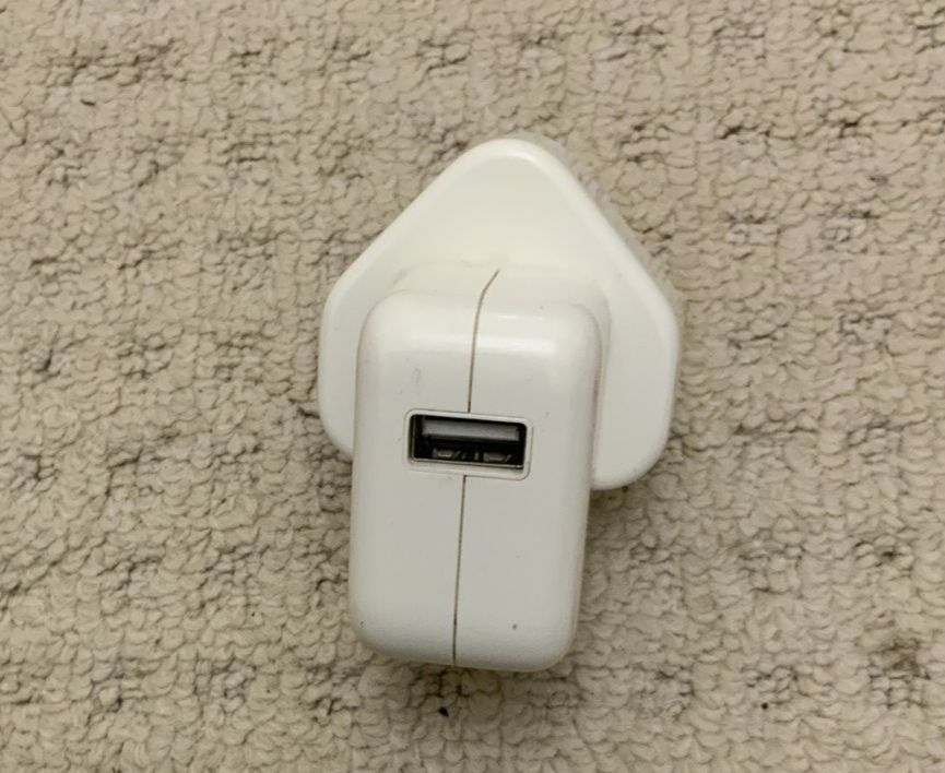 Genuine Apple 10W USB iPad & iPhone Adapter Charger With Plug A1357 (DG)
