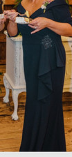 Women's Elegant formal Navy dress Size 14 - full length - Excellent Condition