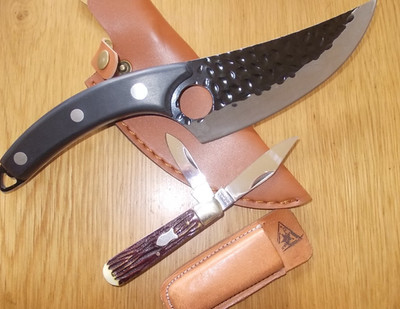 Jagdmesser   Skinner  Deko Bulle   Taschenmesser  Edelstahl  im Set