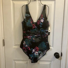 Aqua Green Women's Waist Detail One Piece Swimsuit Black Floral Size XL NWT