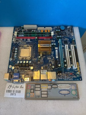  Gigabyte GA-73PVM-S2H Micro-ATX Motherboard with Intel Core 2 Quad Q9400