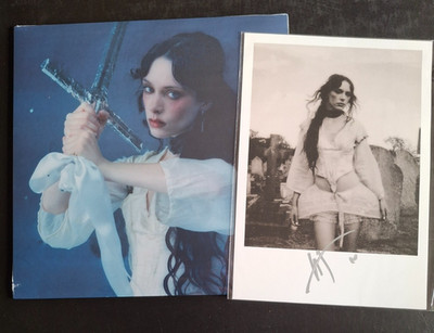 Holly Humberstone 直筆サイン入り レコード HOLLY HUMBERSTONE CRUEL WORLD ALT ART BLUE & A4 SIGNED PRINT + SET