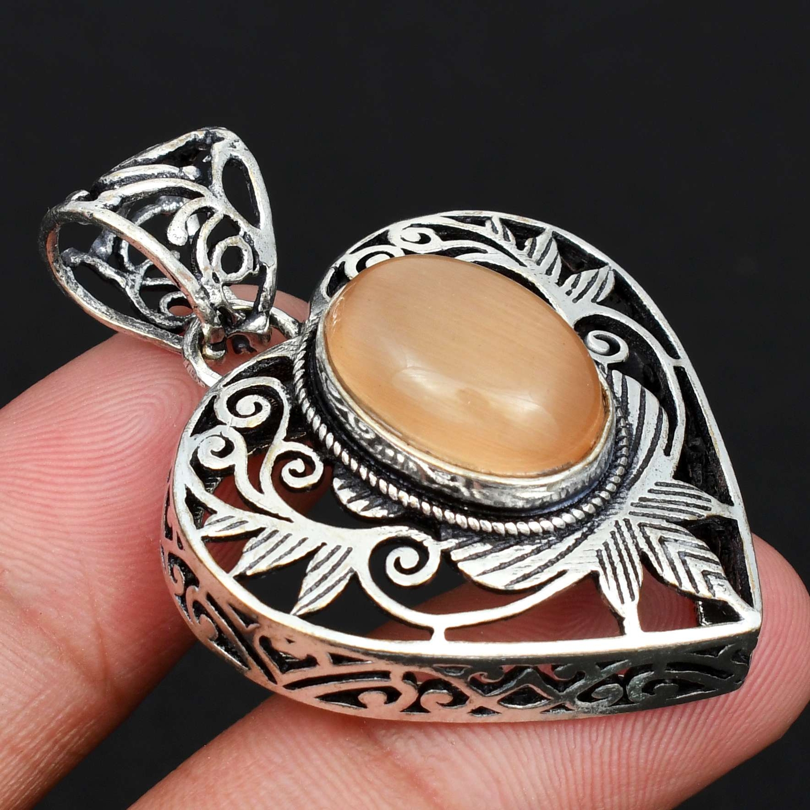 Cat Eye Gemstone Ethnic Handmade Heart Pendant Jewelry 1.92" AP82519