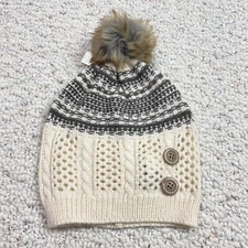 Simply Noelle Womens Hat Cream Gray Button Detail Open Knit Faux Fur Pom Pom New