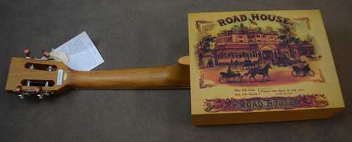 Eddy Finn CG-BX-1 Cigar Box Ukulele with Gigbag - Picture 6 of 9