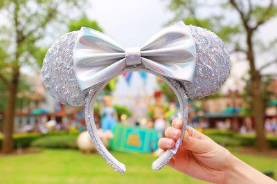 NWT Disney Cinderella Minnie Mouse Ears Earband Headband Disney. Parks Cinderella Minnie 2025 Mouse Blue Ear Headband  main image 4