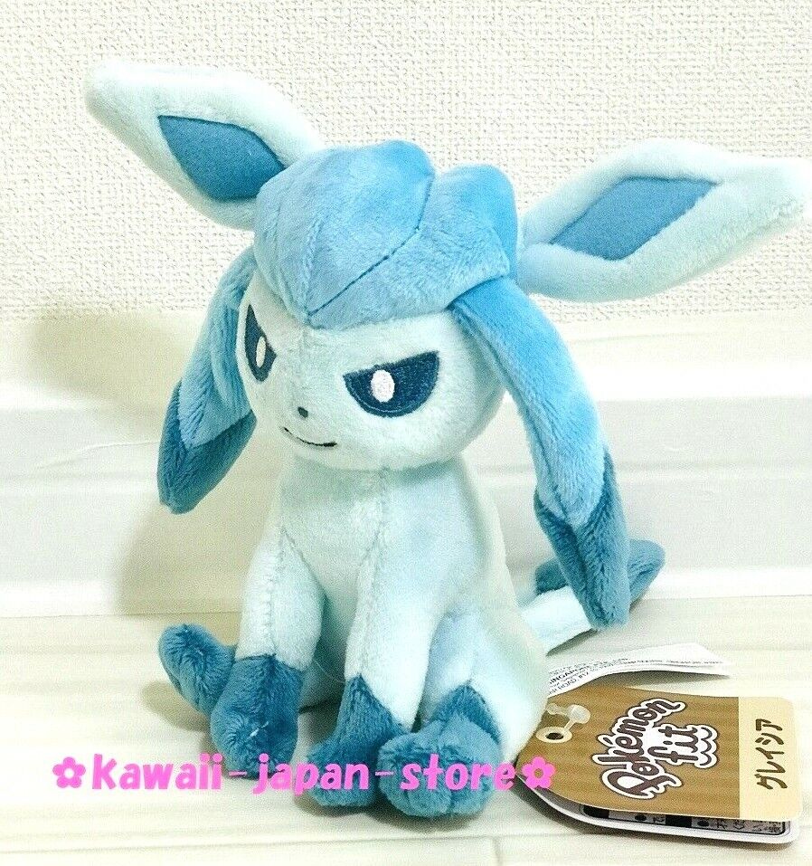 Glaceon Pelúcia Original Pokémon Center 22 cm