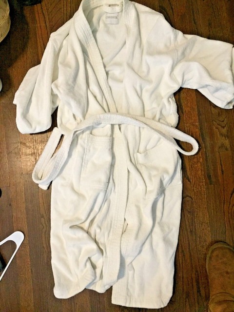 mens white terry cloth bathrobe