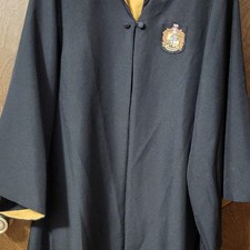 Universal Studios Harry Potter Hufflepuff Robe Adult S 100 Polyester