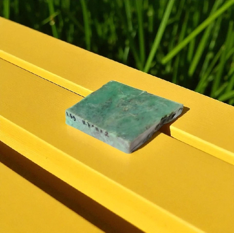 Nice Natural Rough Green Nephrite Jade Slab 1.69 lb - Image 3 of 4