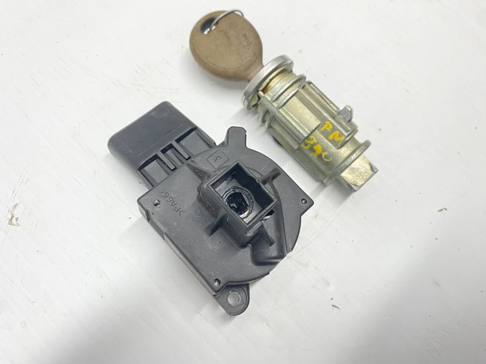 Interruptor de encendido Dodge Caravan 2001-2007 con llave - OEM 633-00193 Foto 3 de 4