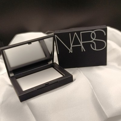  NARS TRANSLUZENT LICHT REFLEKTIERENDER KRISTALL 9 GRAMM