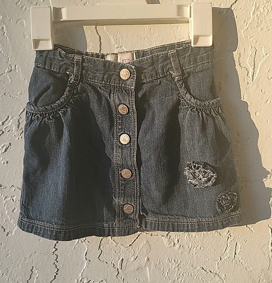 Skirt Blue Jean Dark Wash Snap Front Flower Patch Adjustable