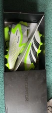 Adidas Predator Accuracy+ FG Laceless Men’s Size 10 Soccer Cleats
