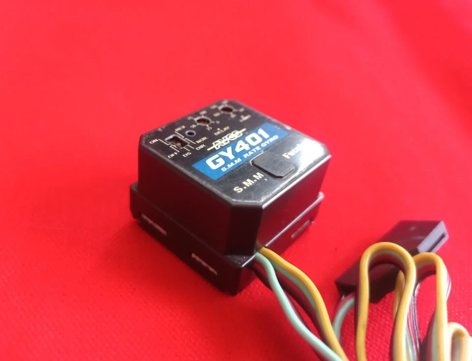 Futaba GY401 SVCS Gyro S.M.M Rate Gyro R/C Remote Control Helicopter - Image 3 of 4