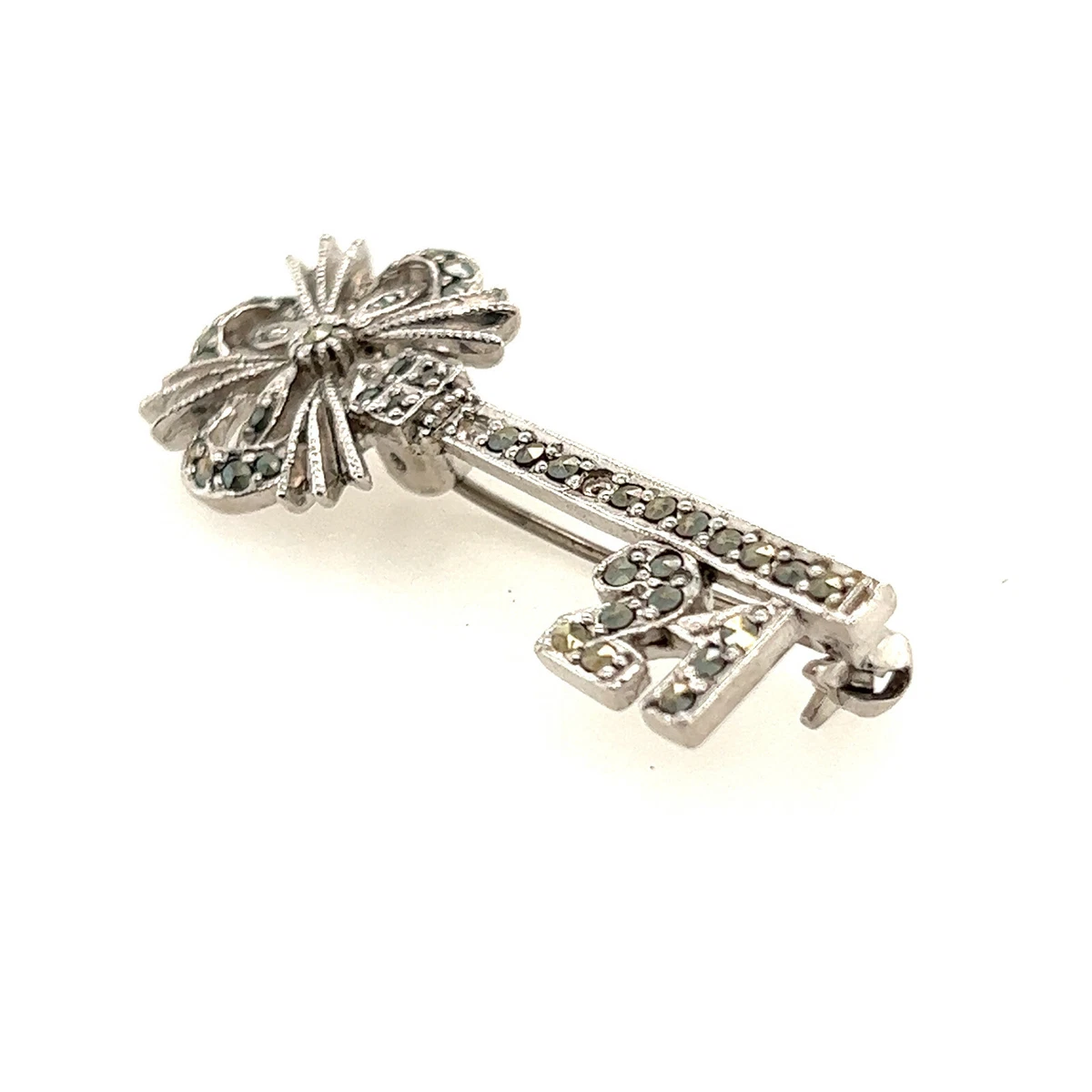 Key brooch outlet