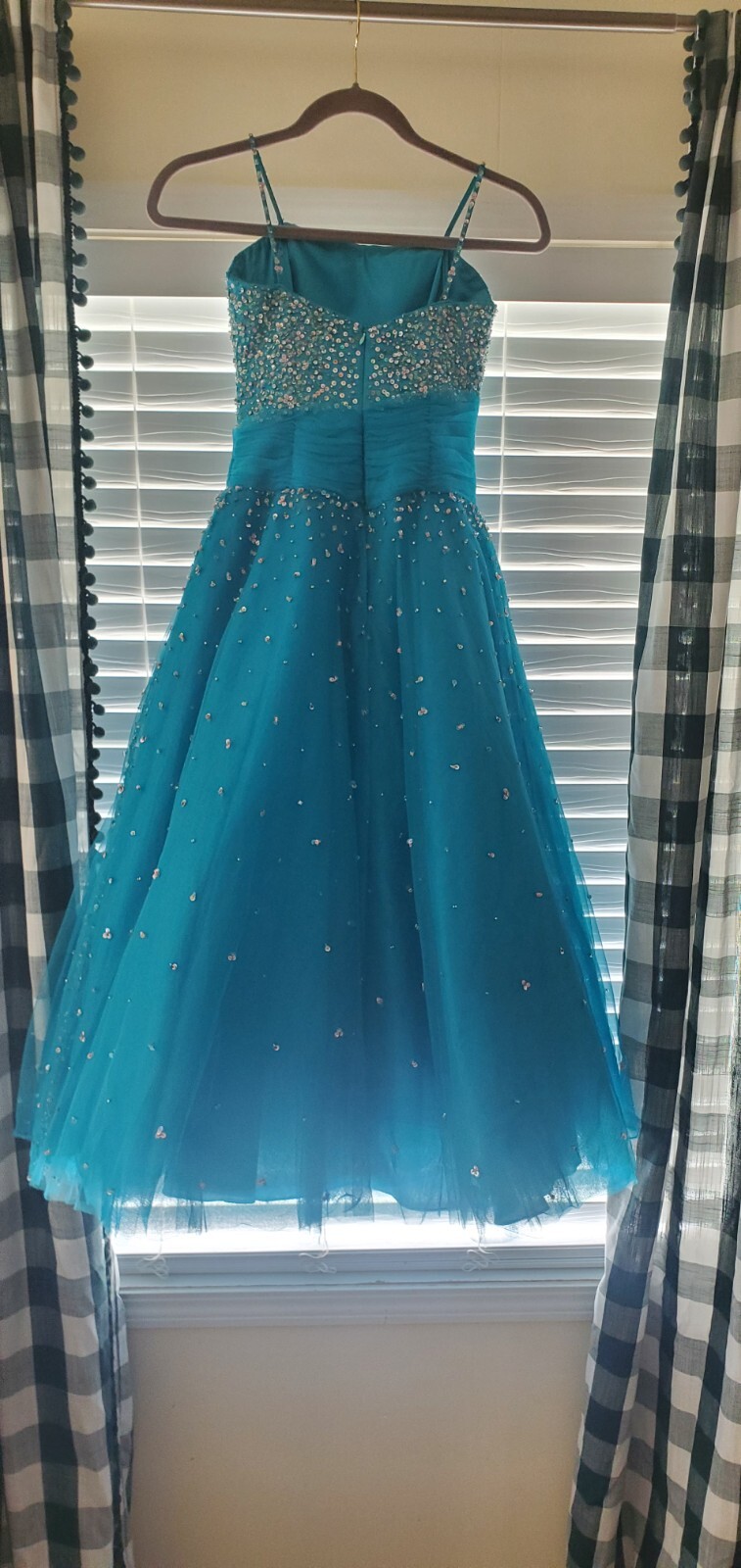 Picture 2 of 2