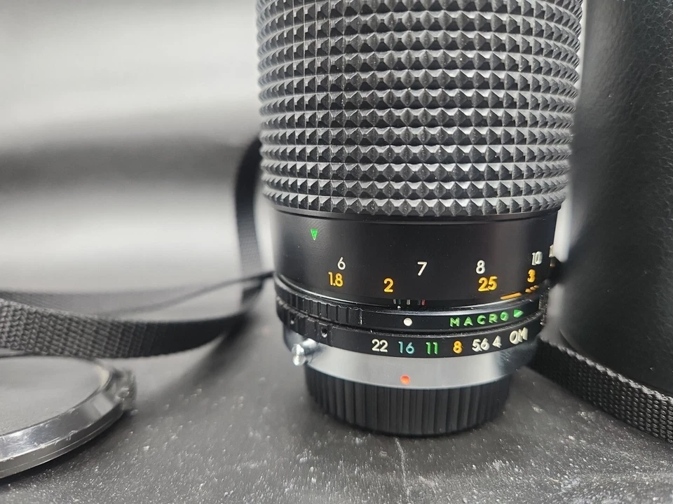 Lente zoom macro automático Sears multicapa 80-200 mm f 1:4,0 con estuche de cuero Foto 3 de 4