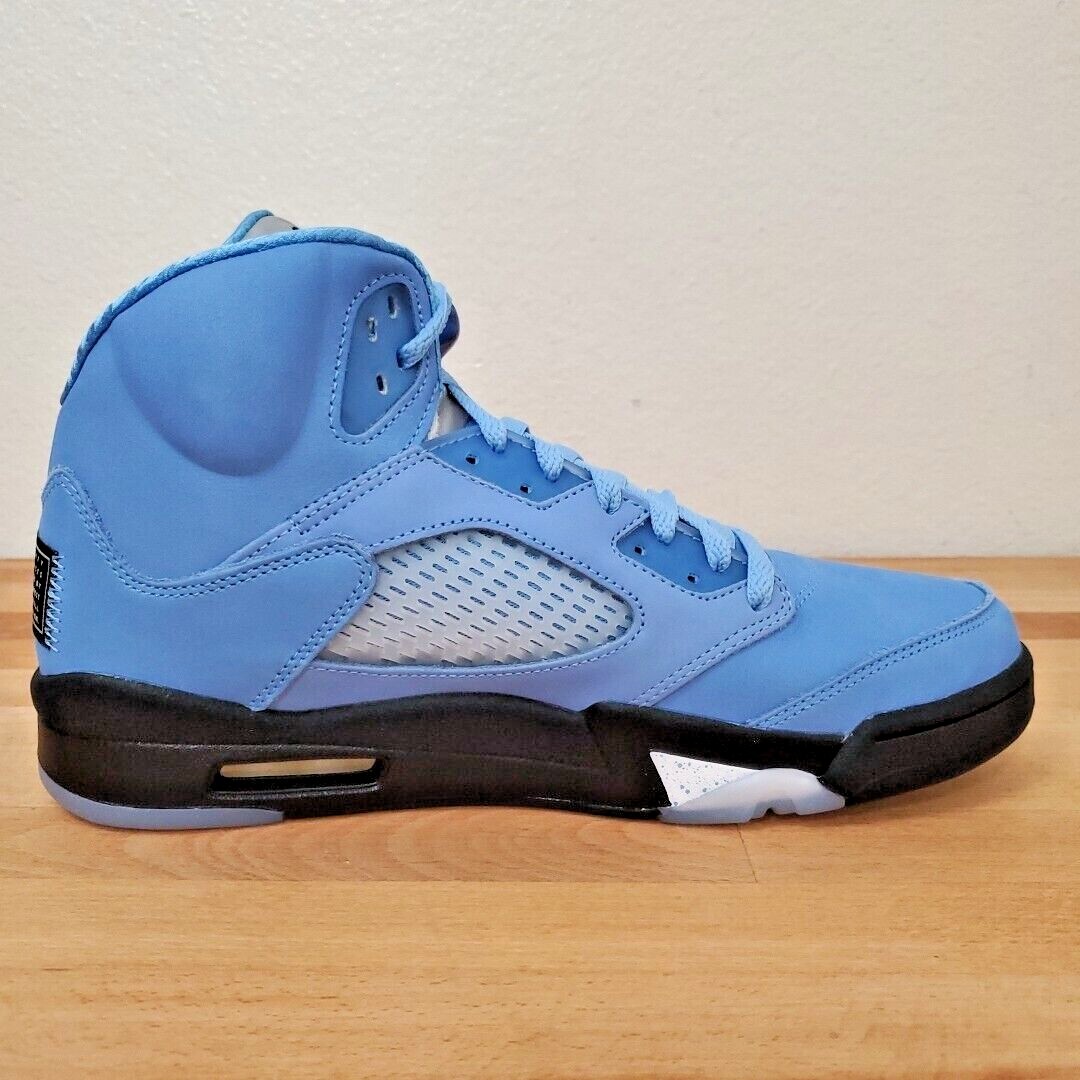 Nike Air Jordan 5 Retro SE UNC University Blue Black White DV1310