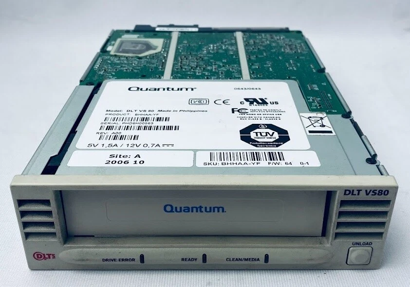 Quantum DLTVS-80 Tape Drive - Image 2 of 4