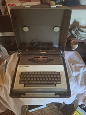 Royal Electric Typewriter 1200 Award Series Vintage Tested Working thumbnail