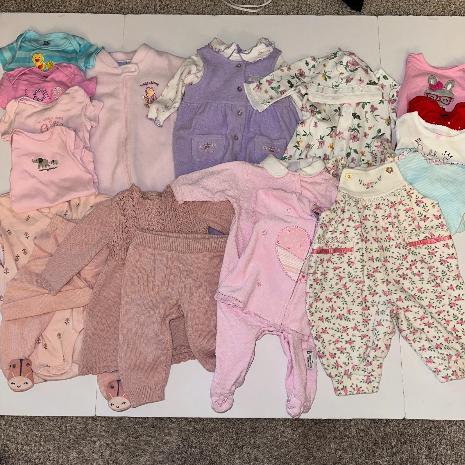 22 PIECE LOT BABY GIRL 0-6 months Little Me, Carters, Pooh, Onsies, snowsuit ++