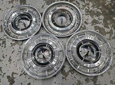 1960 Buick Lesabre Invicta Wheel Hub Caps Gm Oem Set Of 4