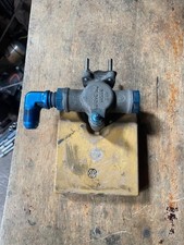 Cessna 402C 414A 421C inlet fuel valve 9910242-11