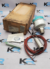 NEW Siemens 7ML5733 1AB11-1CA0-Z Vibrating Fork Point Level Switch