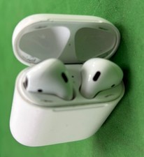 Apple AirPods 1st Gen In-Ear Headsets with Charging Case Left One Defective A5