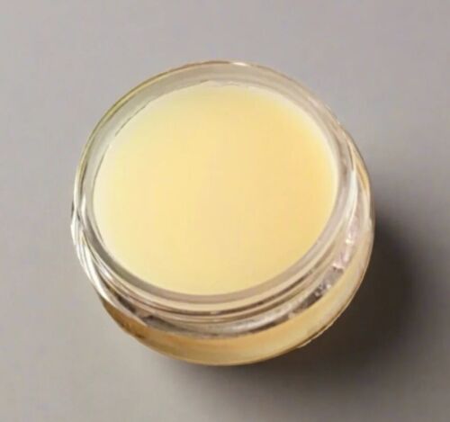1KG 100% Natural Yellow Beeswax Pellets - Pure Sustainable Crafting Essential - Picture 4 of 5