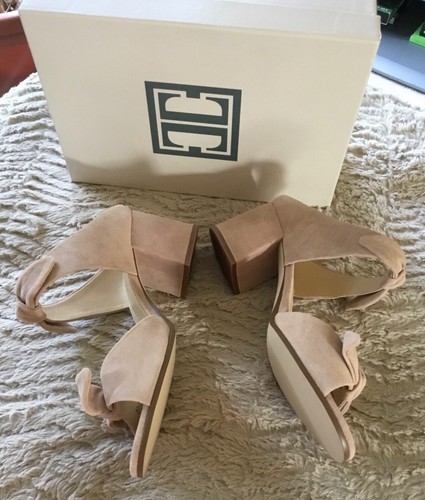 Ivanka Trump Light Natural Nude Suede  Bows itEria Size 10 Sandal New With Box - Picture 2 of 5