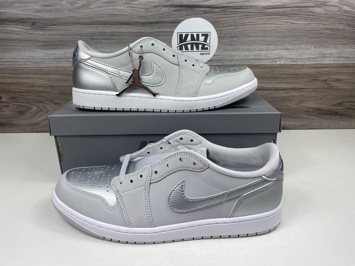 Nike Air Jordan 1 LOW OG Grey Metallic Silver White CZ0790  display picture 2