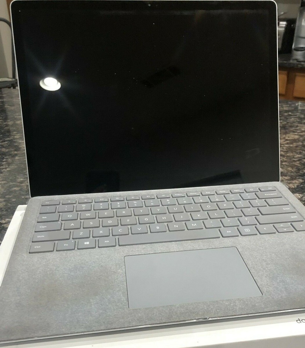 Microsoft Surface Laptop 13.5